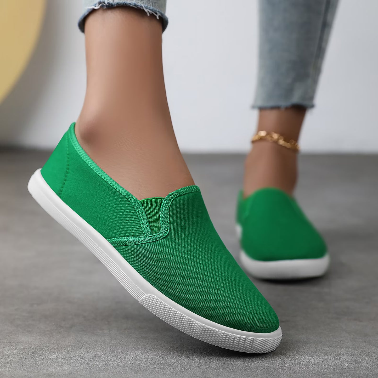 Women's Comfortable Lightweight Loafers – Elegant Flat Walking Shoes for Casual & Everyday Wear