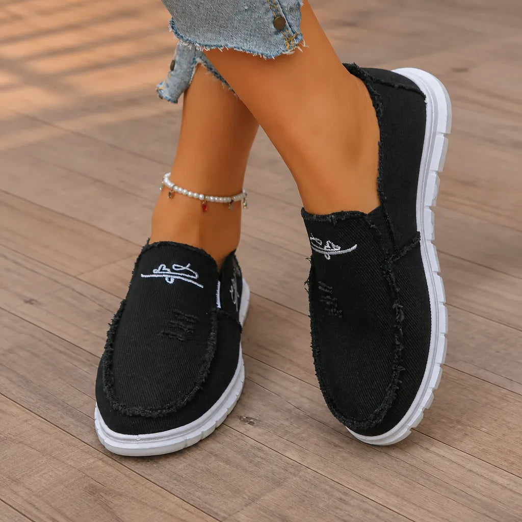 Women's Comfortable Breathable Slip-On Walking Shoes – Lightweight Casual Sneakers