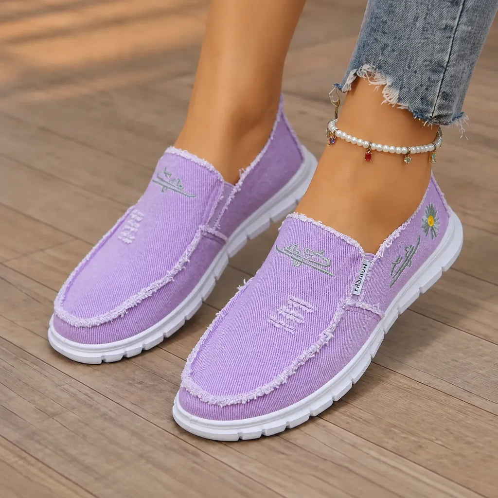 Women's Comfortable Breathable Slip-On Walking Shoes – Lightweight Casual Sneakers
